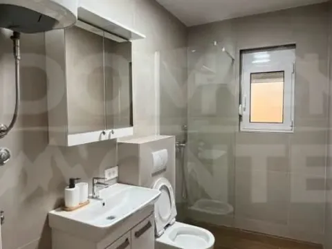 Rent, house, 100m², Tivat, Crna Gora - image 8