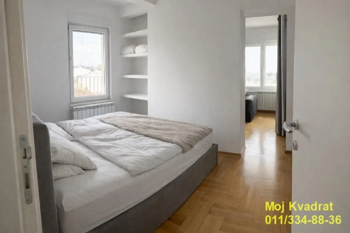 Prodaja, trosoban stan, 82m², Čubura, Beograd