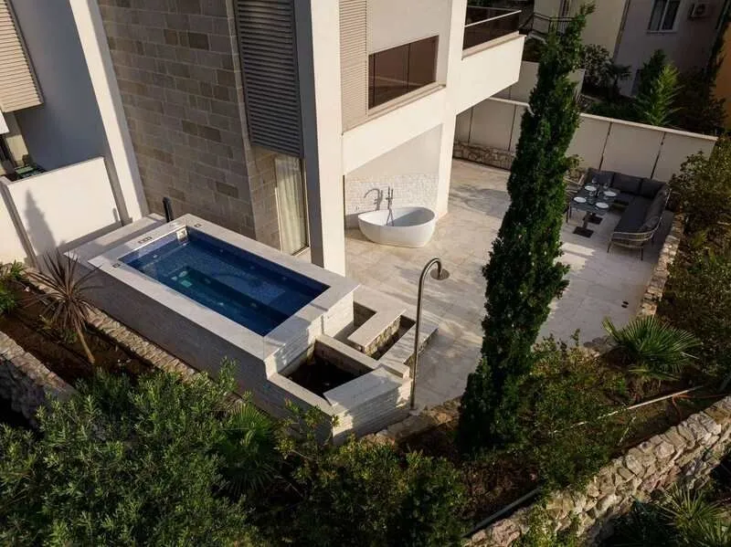 Prodaja, jednosoban stan, 56m², Rafailovići, Budva