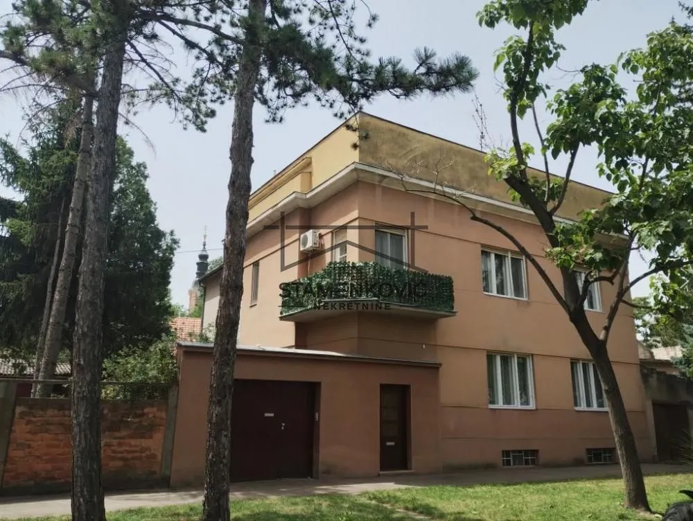 Prodaja, kuća, 111m², Senta, Srbija