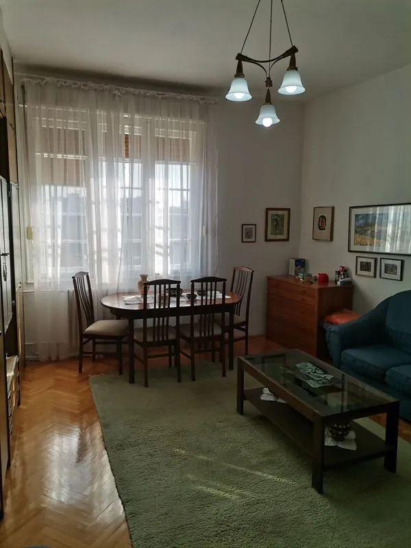 Prodaja, četvorosoban stan, 115m², Stari Grad, Beograd