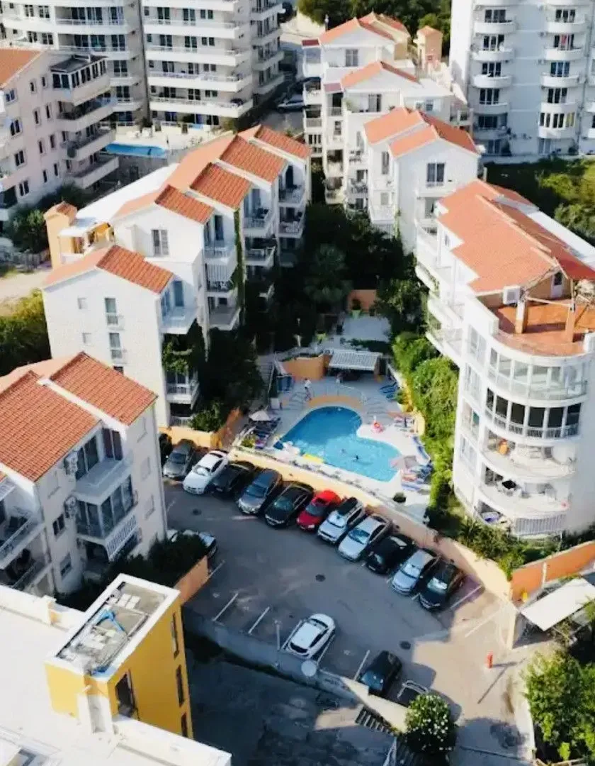 Sale, three bedroom apartment, 72m², Petrovac, Budva