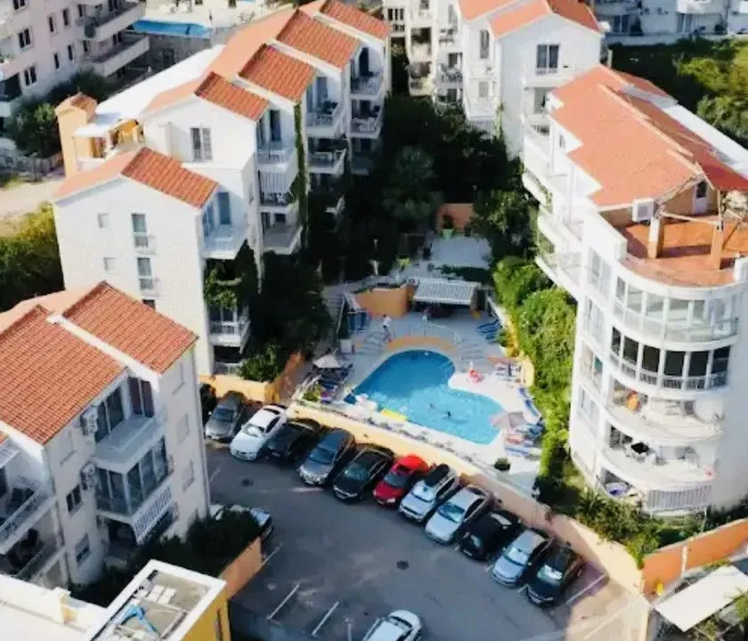 Sale, three bedroom apartment, 72m², Petrovac, Budva