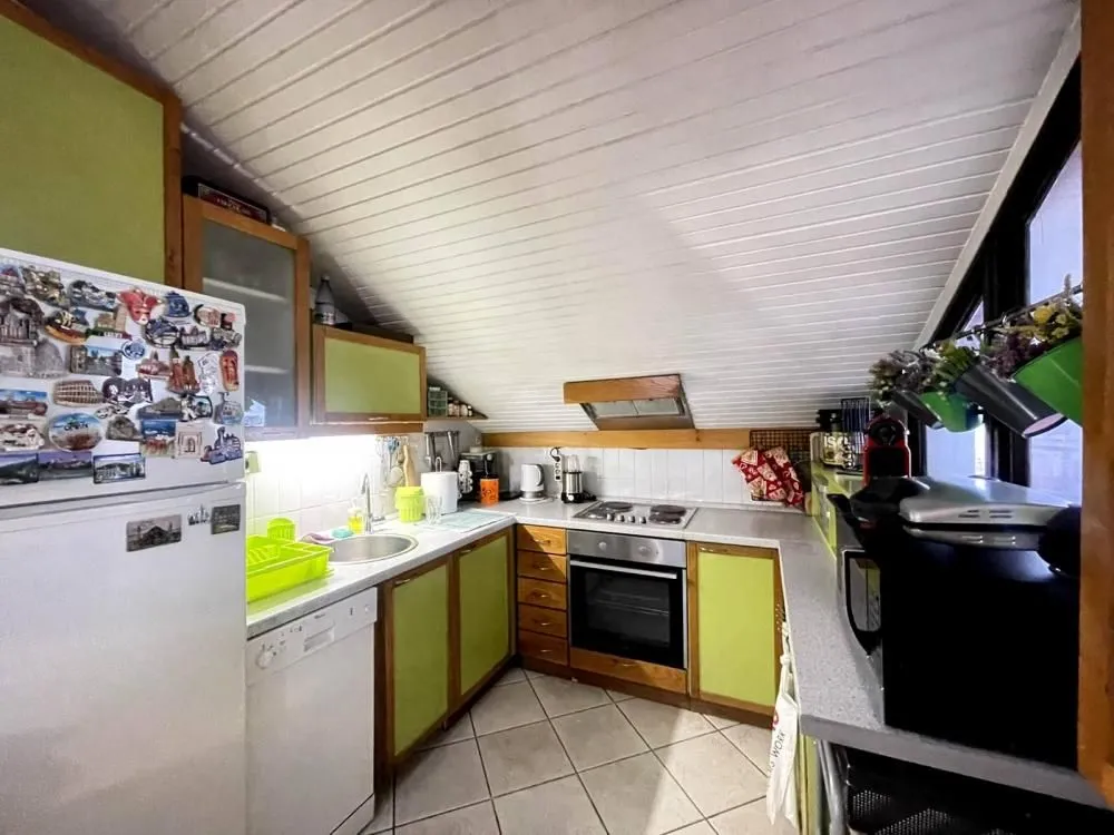 Sale, apartment, 138m², Lekino Brdo, Voždovac Sve Podlokacije