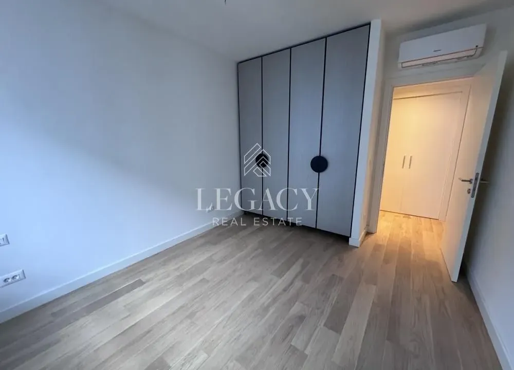 Rent, two bedroom apartment, 59m², Savski Venac, Beograd