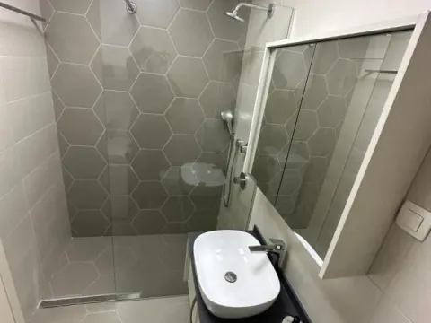 Izdavanje, jednosoban stan, 55m², Kotor, Crna Gora - image 7