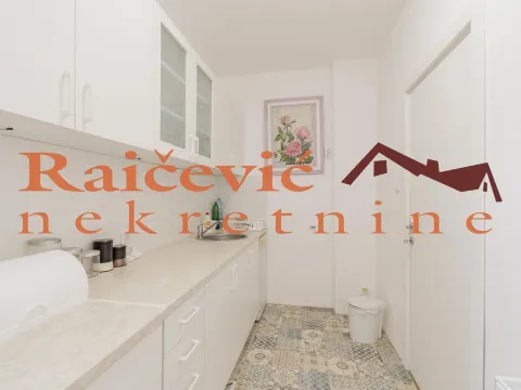 Prodaja, kuća, 322m², Mladenovac, Beograd - image 14