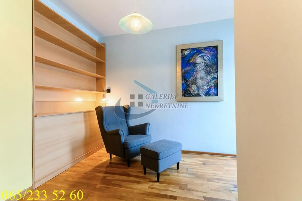Sale, three bedroom apartment, 78m², Stari Grad, Beograd
