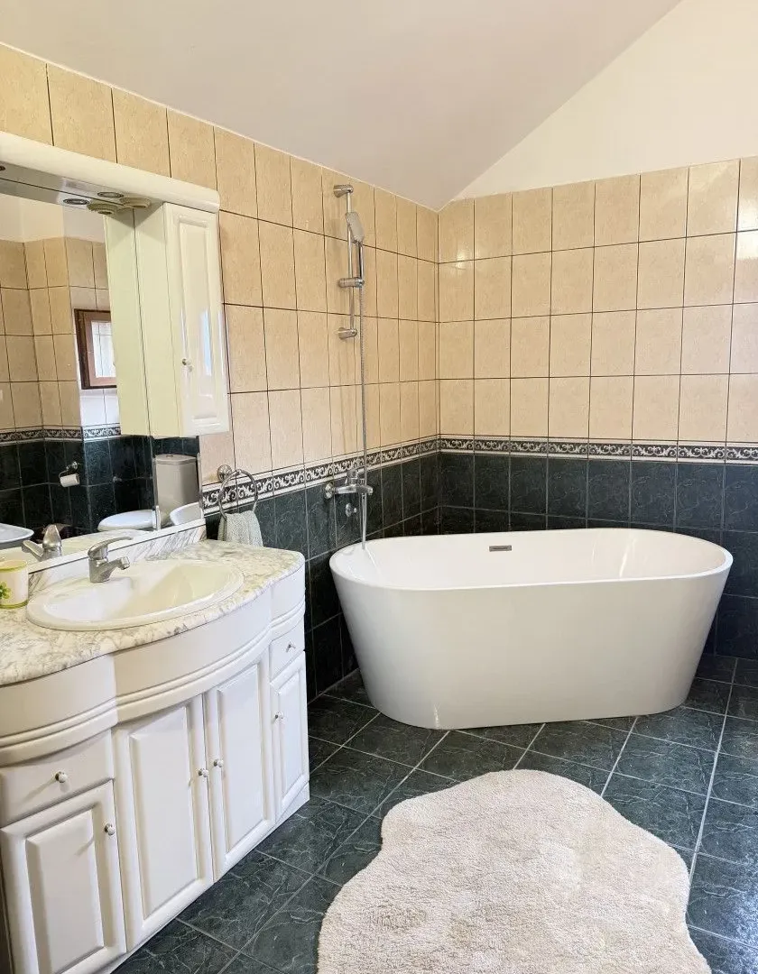 Rent, apartment, 300m², Gorica C, Podgorica