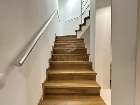 Prodaja, kuća, 300m², Lekino Brdo, Voždovac Sve Podlokacije - image 14