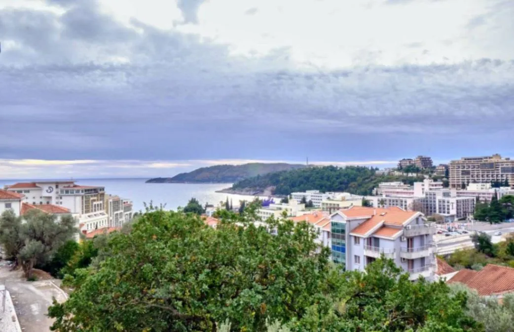 Sale, one bedroom apartment, 43m², Bečići, Budva