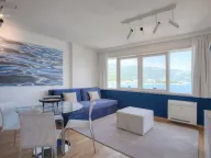 Prodaja, trosoban stan, 84m², Centar, Budva - image 1