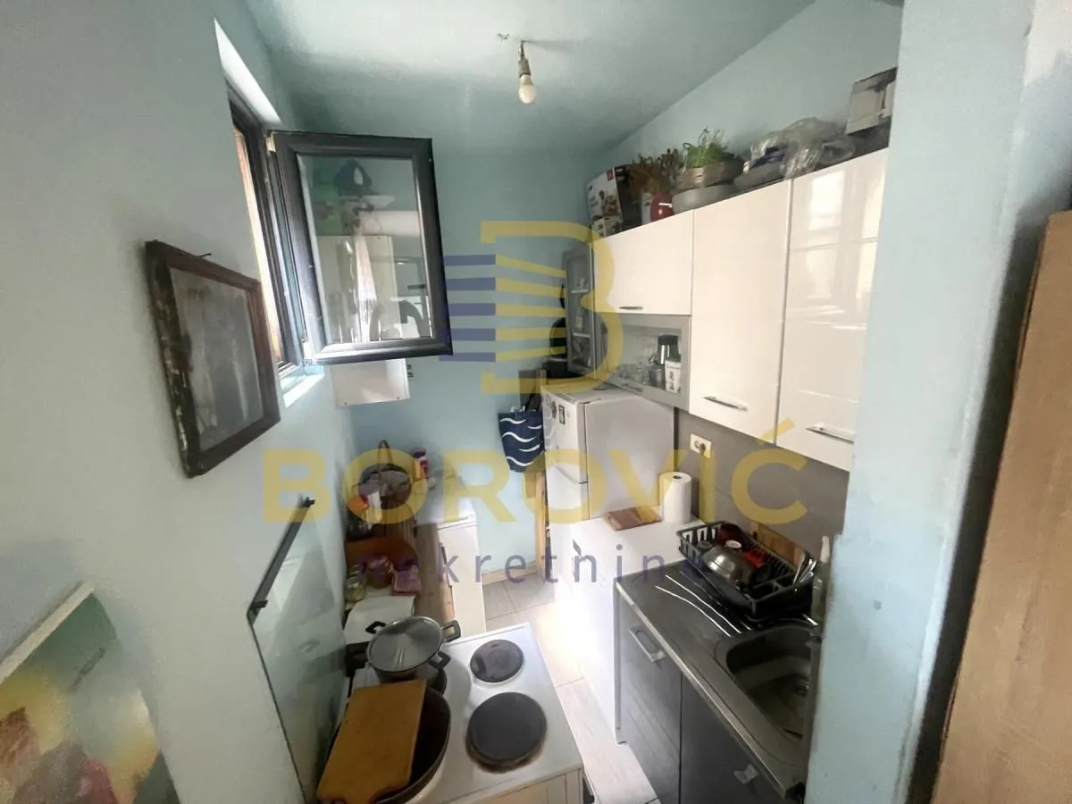 Prodaja, jednosoban stan, 28m², Lekino Brdo, Voždovac Sve Podlokacije