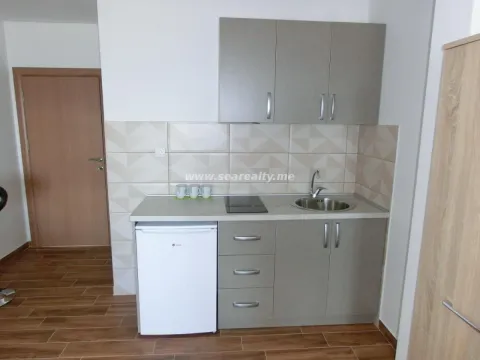 Izdavanje, jednosoban stan, 30m², Budva, Crna Gora - image 8