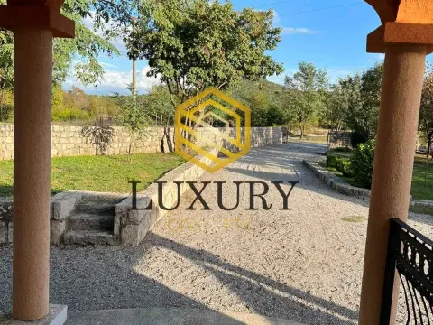 Rent, house, 90m², Barutana, Podgorica - image 13