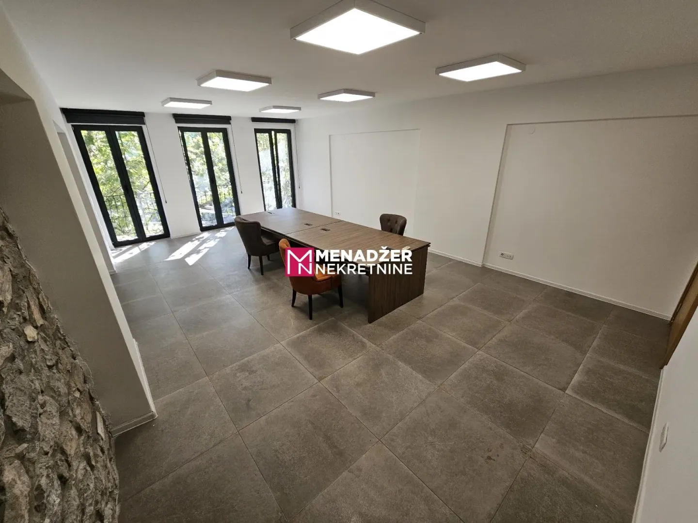 Rent, office space, 120m², Centar, Podgorica