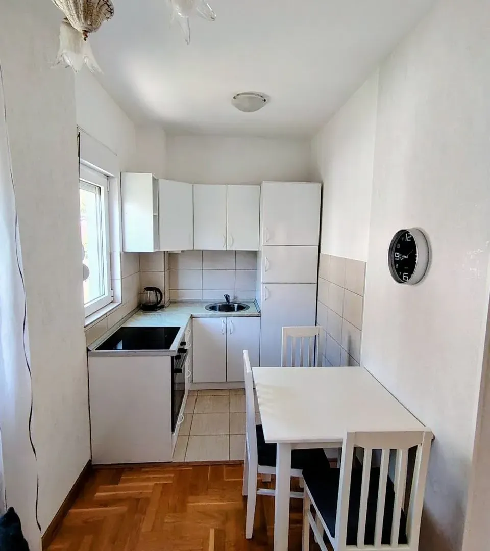 Rent, two bedroom apartment, 55m², Budva okolina, Budva