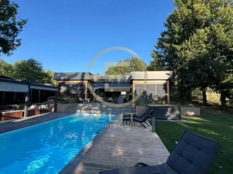 Prodaja, kuća, 215m², Sremska Kamenica, Petrovaradin - image 2