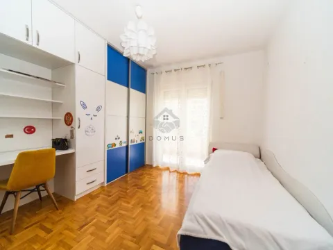 Rent, two bedroom apartment, 70m², Tuški Put, Podgorica - image 7