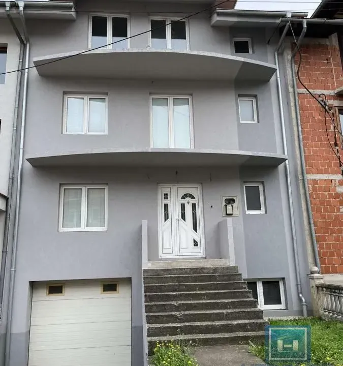Sale, house, 344m², Aqua park, Jagodina