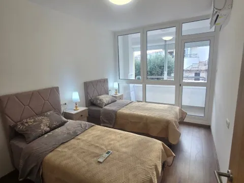 Rent, three bedroom apartment, 103m², Tološka šuma, Podgorica - image 8