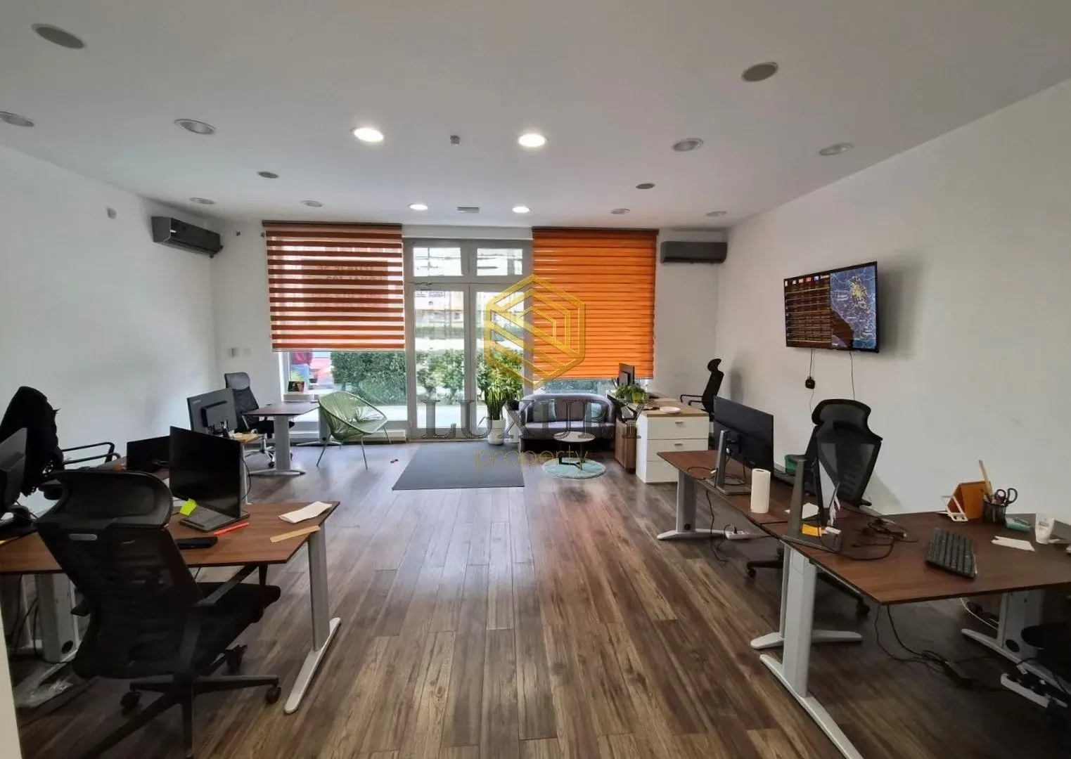 Rent, one bedroom apartment, 102m², City Kvart, Podgorica