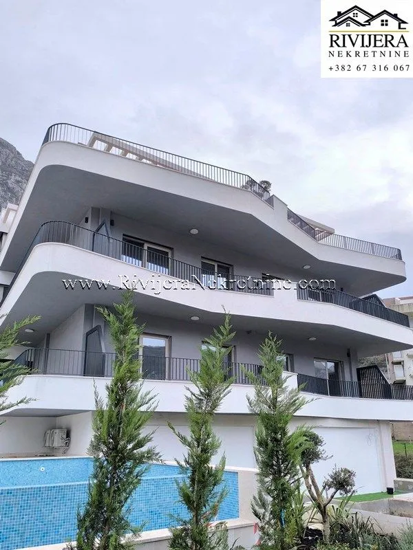 Sale, two bedroom apartment, 51m², Dobrota, Kotor