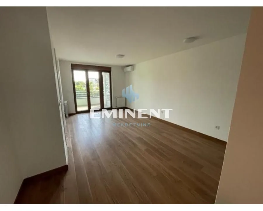 Izdavanje, dvosoban stan, 62m², Novi Beograd Blok 65, Novi Beograd Sve Podlokacije