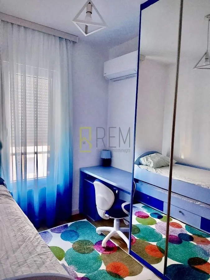 Rent, two bedroom apartment, 63m², Drač, Podgorica