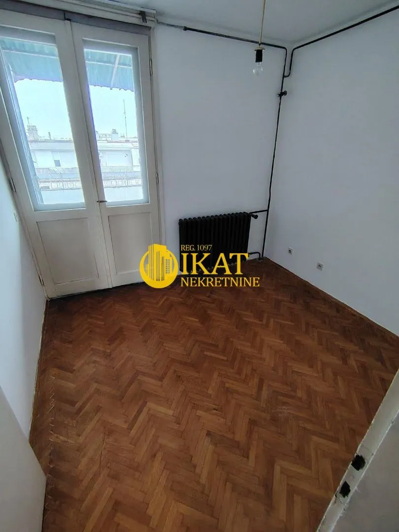 Sale, three bedroom apartment, 73m², Vračar Sve Podlokacije, Beograd