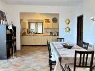 Sale, house, 183m², Liman, Ulcinj - image 11