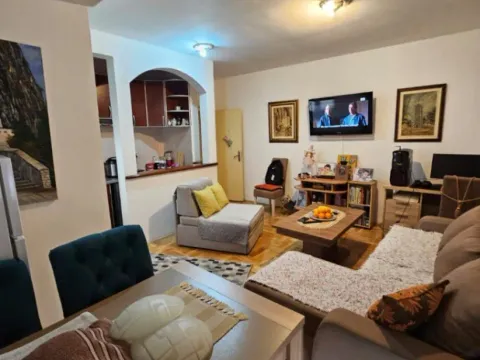 Sale, one bedroom apartment, 55m², Blok 9, Podgorica