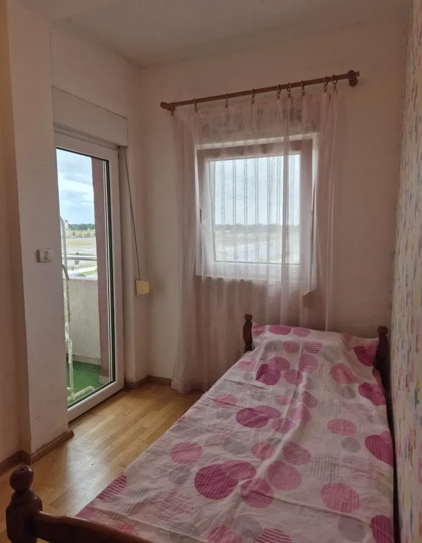 Prodaja, dvosoban stan, 64m², Stari Aerodrom, Podgorica