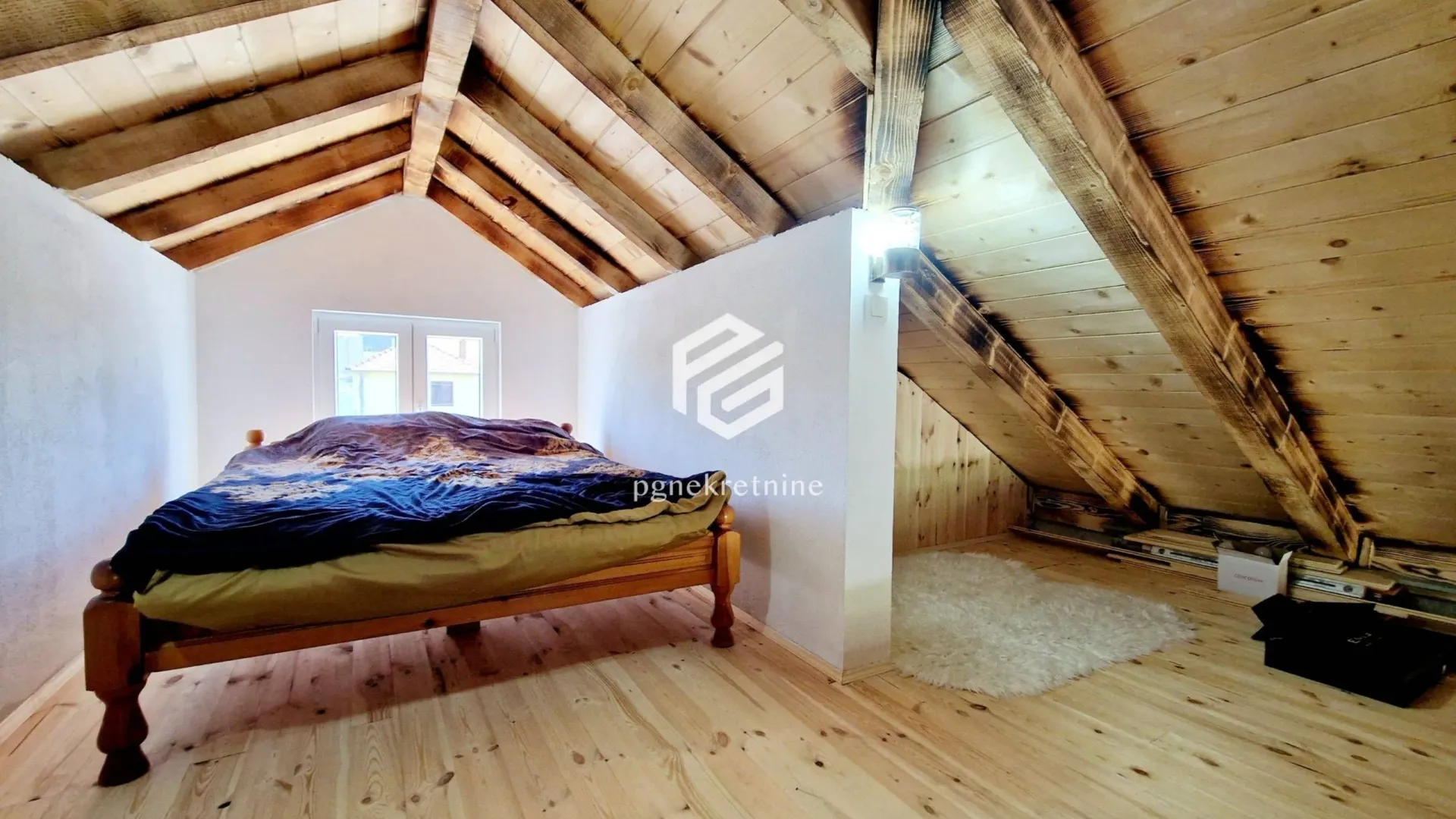Rent, house, 120m², Konik, Podgorica