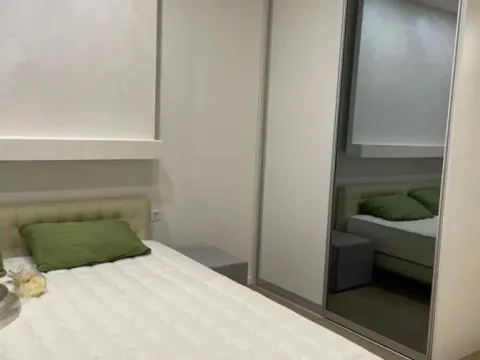 Sale, one bedroom apartment, 59m², Tivat, Crna Gora - image 11