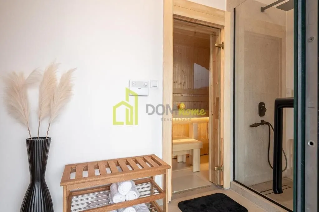 Sale, house, 270m², Bar, Crna Gora