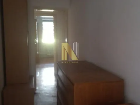 Prodaja, kuća, 366m², Sajmište, Novi Sad - image 25