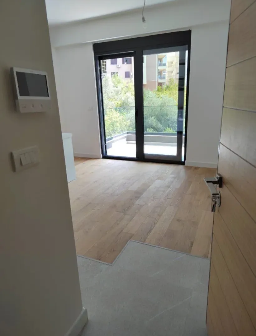 Sale, one bedroom apartment, 40m², Bečići, Budva