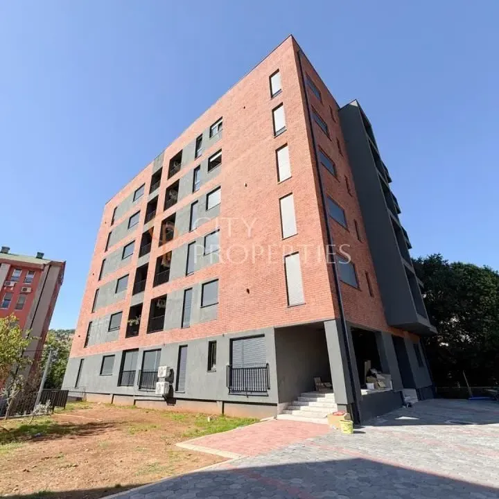 Izdavanje, stan, 45m², Zagorič, Podgorica