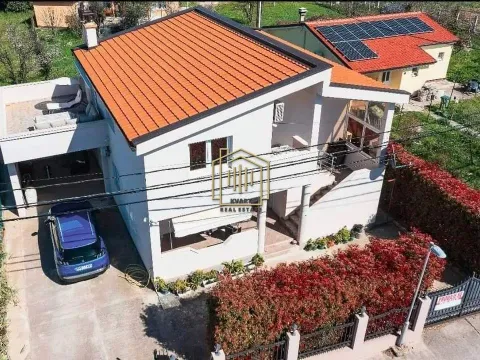 Sale, house, 213m², Polje, Bar