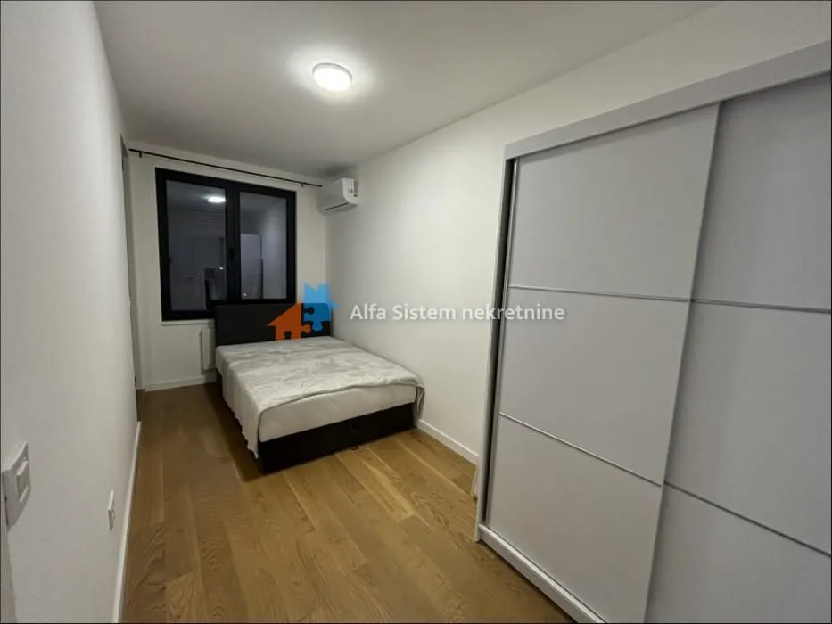 Izdavanje, dvosoban stan, 48m², Novi Beograd Sve Podlokacije, Beograd
