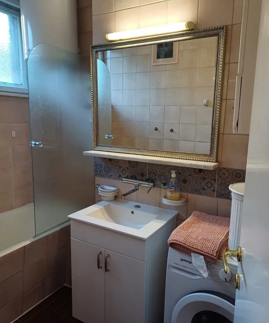 Prodaja, dvosoban stan, 60m², Kalenić Pijaca, Vračar Sve Podlokacije