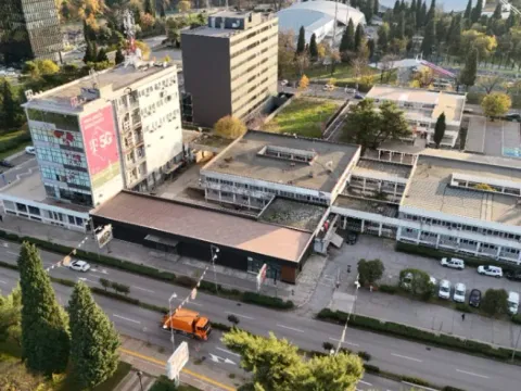 Rent, office space, 125m², Centar, Podgorica - image 14