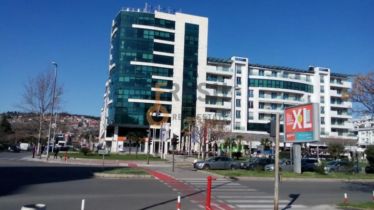 Rent, office space, 400m², Podgorica, Crna Gora