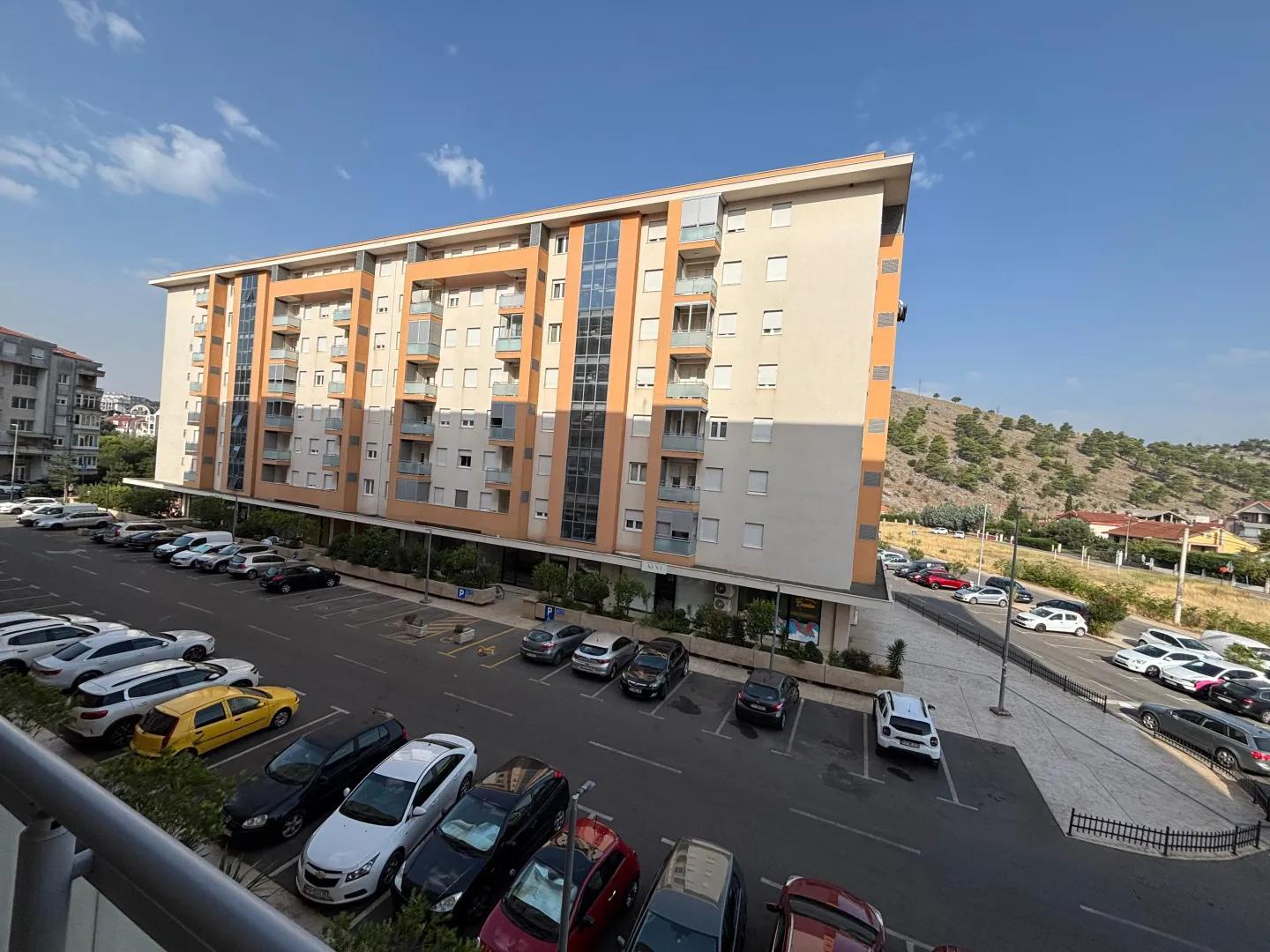 Rent, one bedroom apartment, 45m², City Kej, Podgorica