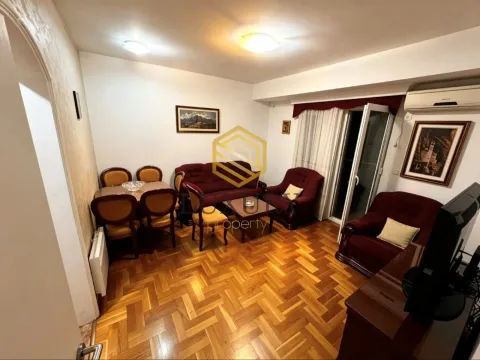Rent, two bedroom apartment, 60m², Blok 9, Podgorica - image 1