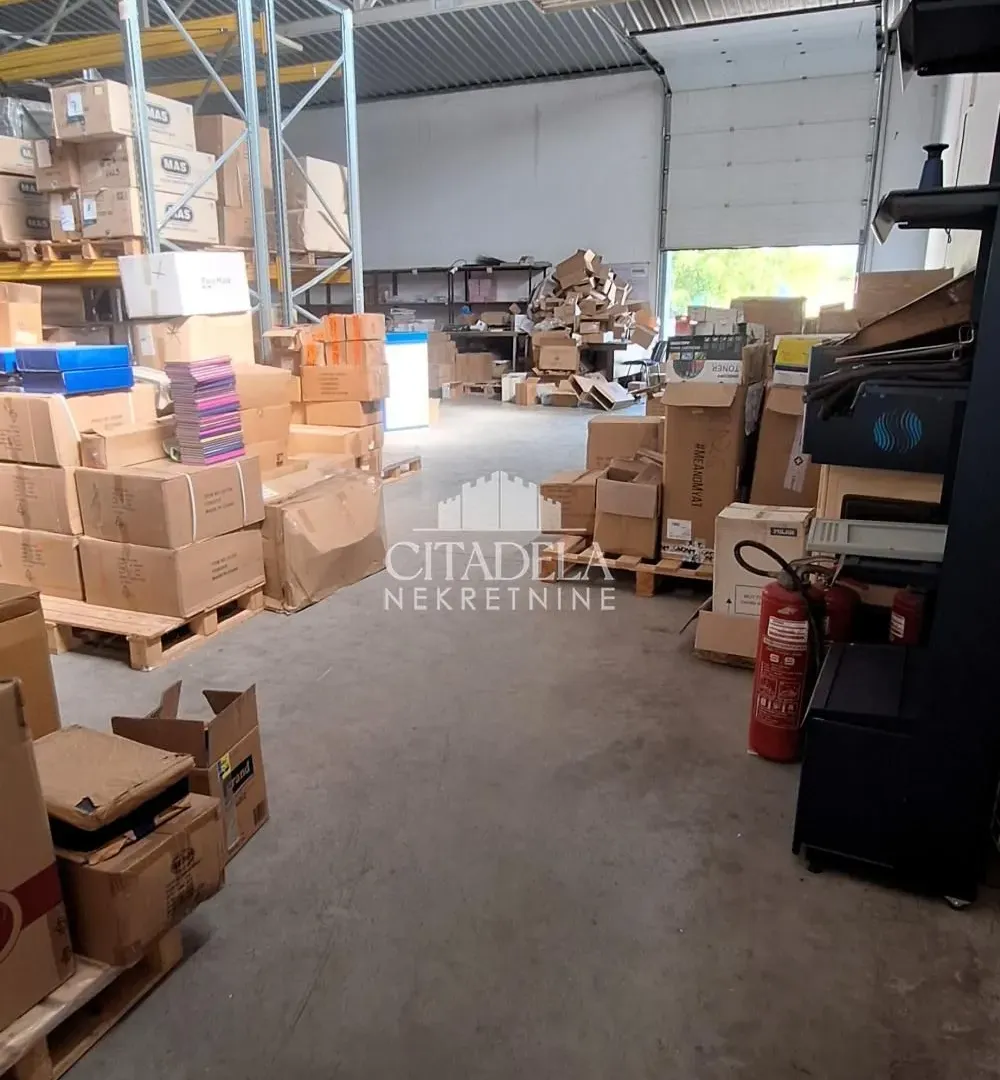 Sale, office space, 860m², Zemun Sve Podlokacije, Beograd