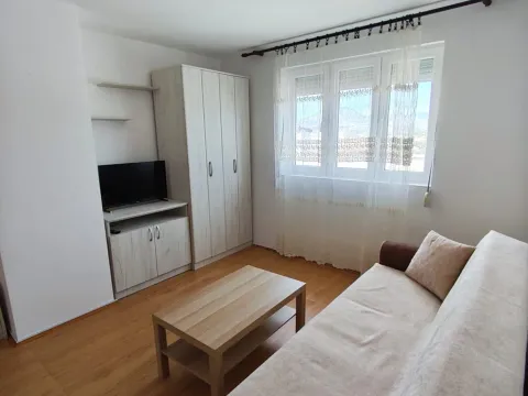 Rent, studio apartment, 30m², Preko Morače, Podgorica - image 2