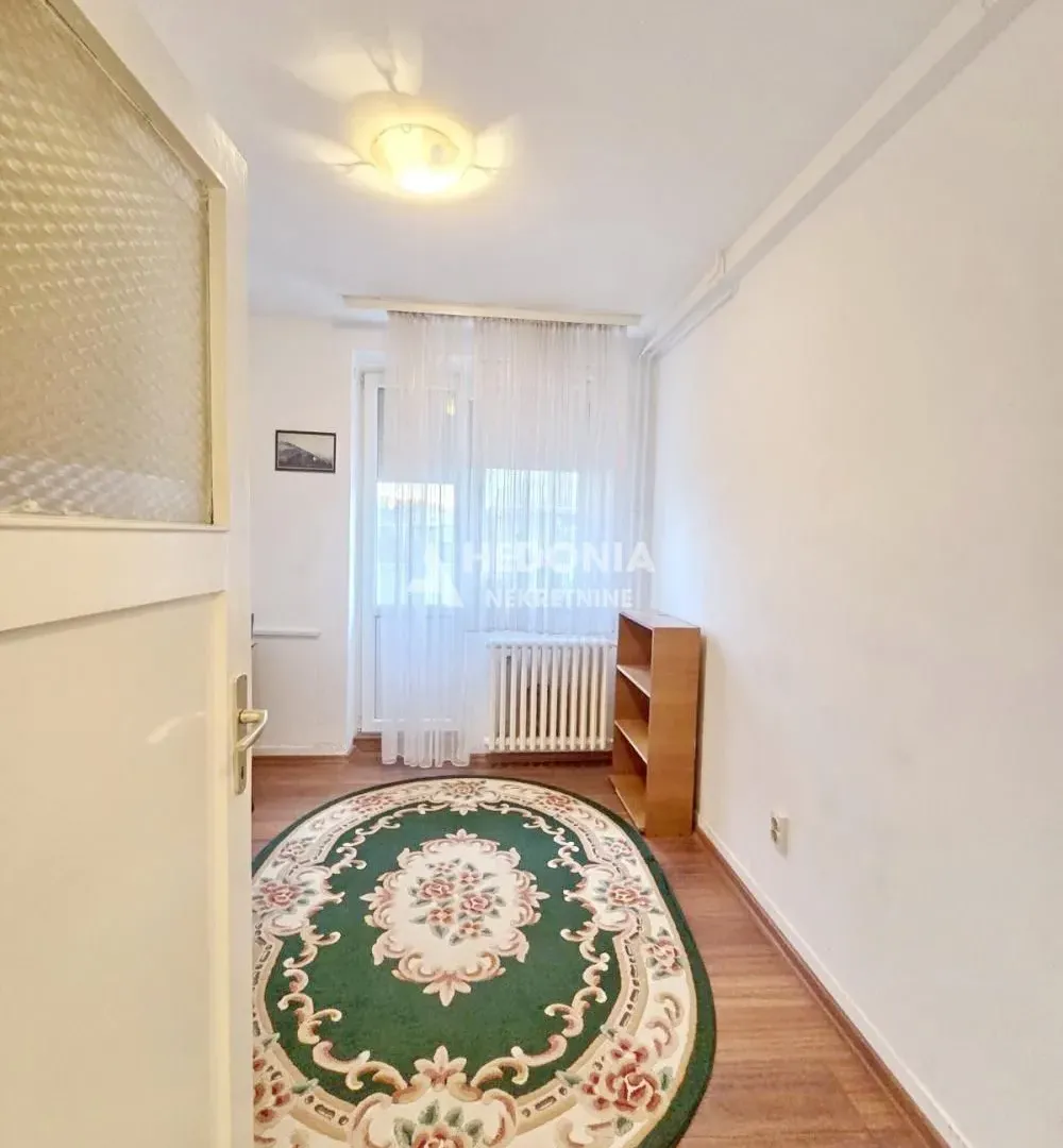 Sale, two bedroom apartment, 61m², Bežanija, Beograd