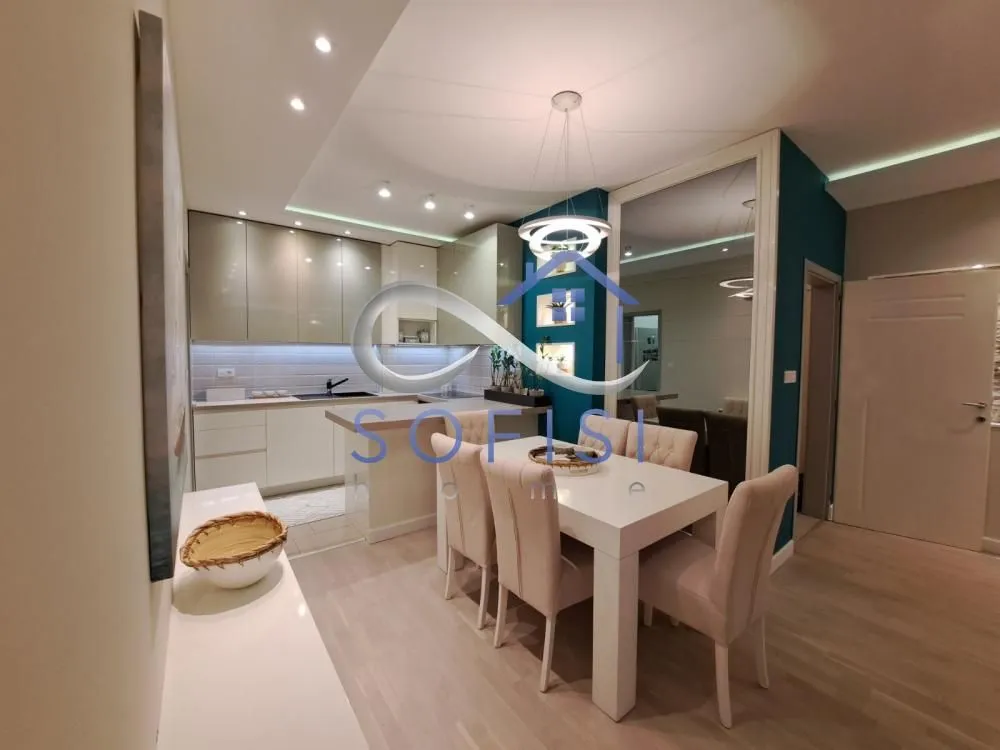 Izdavanje, trosoban stan, 77m², Novi Sad Sve Podlokacije, Novi Sad